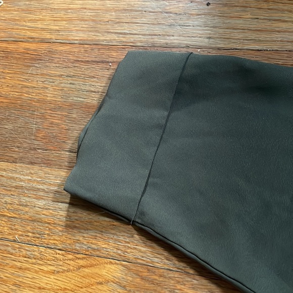 Green low rise mesh pants size medium - Picture 3 of 4